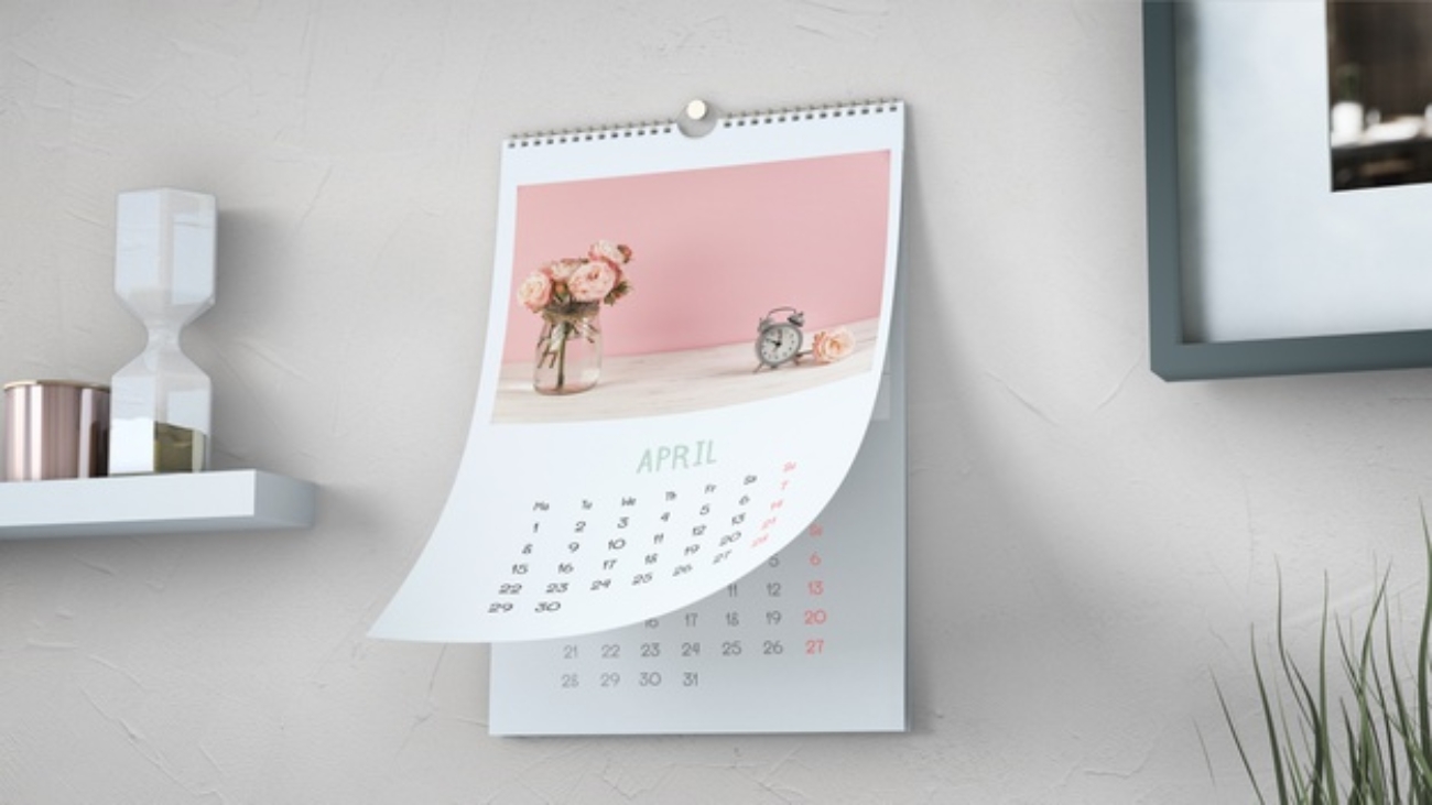 Jasa Fotografi Produk Profesional Dalam Kalender Perusahaan Sebagai Media Promosi